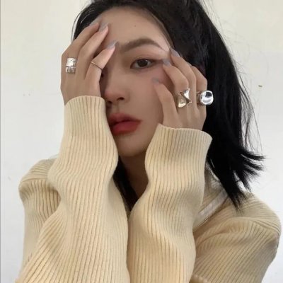 艾莉莎与玛榭拉